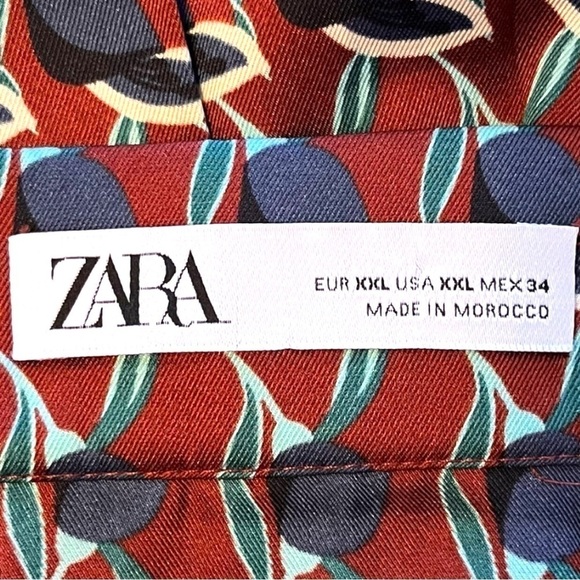 Zara Geometric Print Silky Satin Midi Skirt with Pleats - Picture 16 of 16